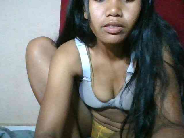 Keziah34 webcam