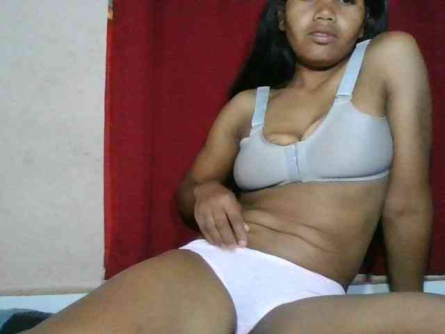 Keziah34 webcam