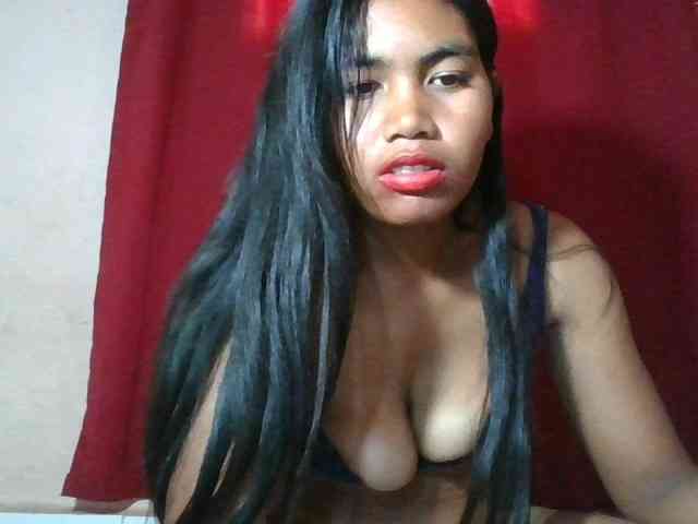 Keziah34 webcam