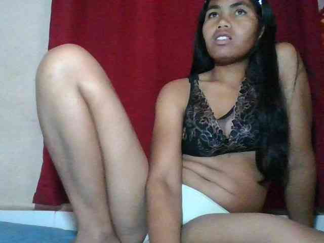 Keziah34 webcam