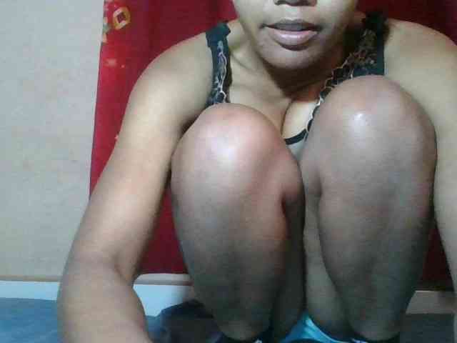 Keziah34 webcam