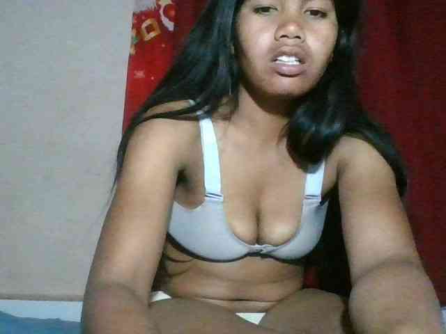 Keziah34 webcam