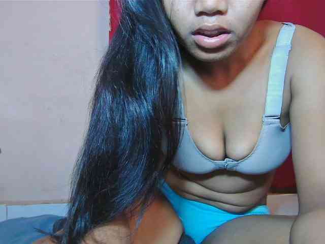 Keziah34 webcam