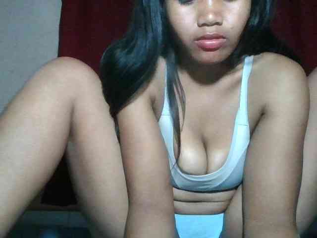 Keziah34 webcam