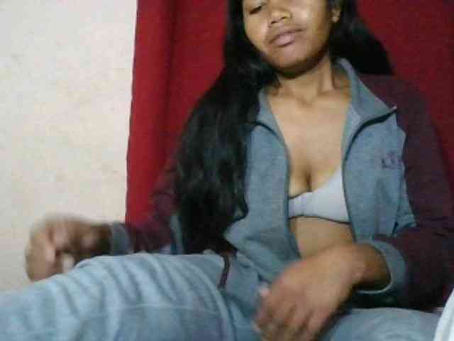 Keziah34 webcam