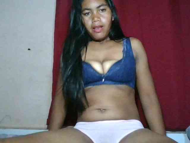 Modèle: Keziah34