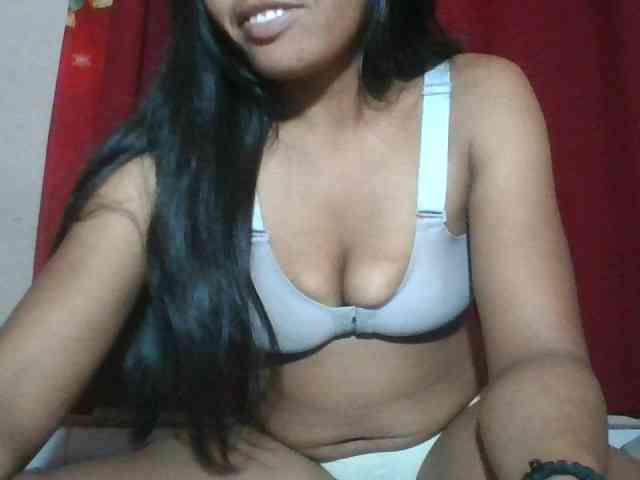 Keziah34 webcam