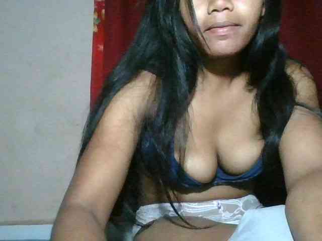 Keziah34 webcam