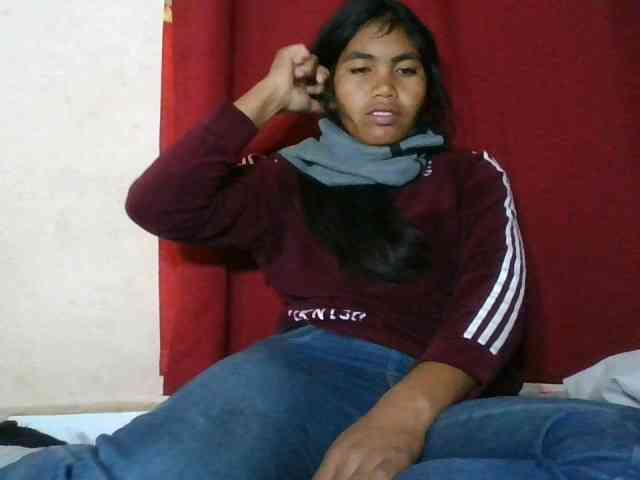 Keziah34 webcam