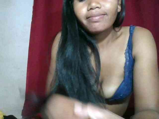 Keziah34 webcam