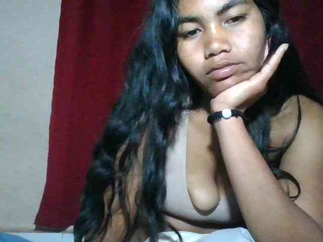Keziah34 webcam