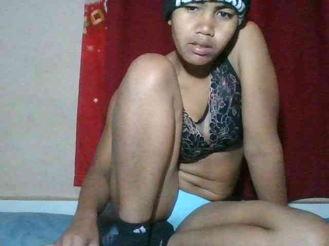 Keziah34 webcam