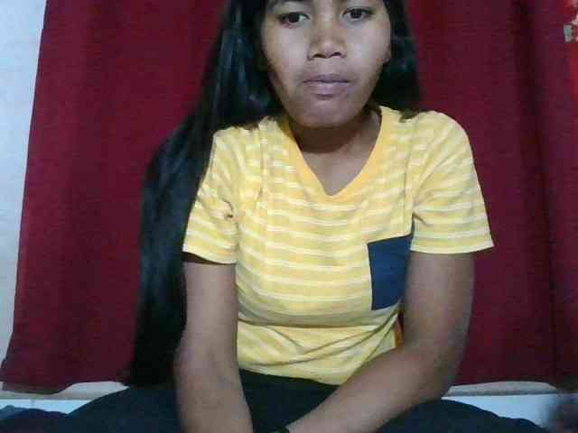 Keziah34 webcam