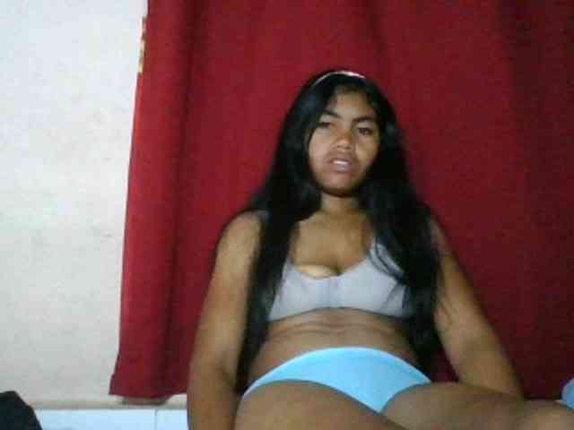 Modèle: Keziah34