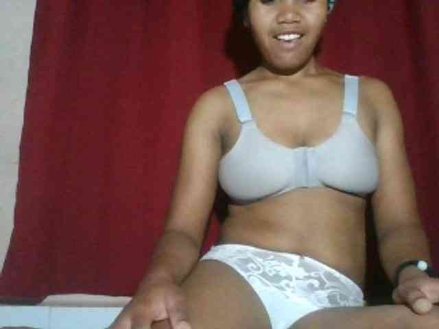 Keziah34 webcam