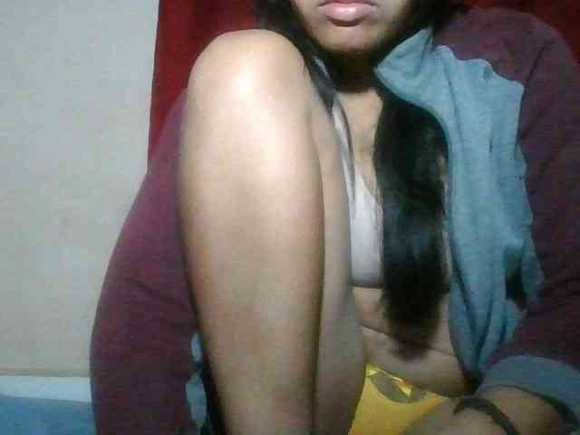 Keziah34 webcam
