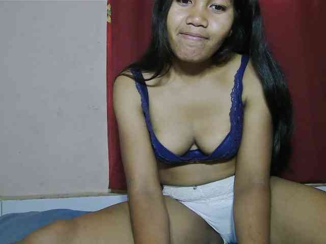 Keziah34 webcam