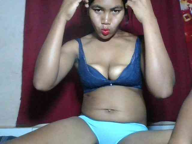 Keziah34 webcam