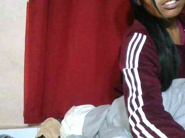 Keziah34 webcam