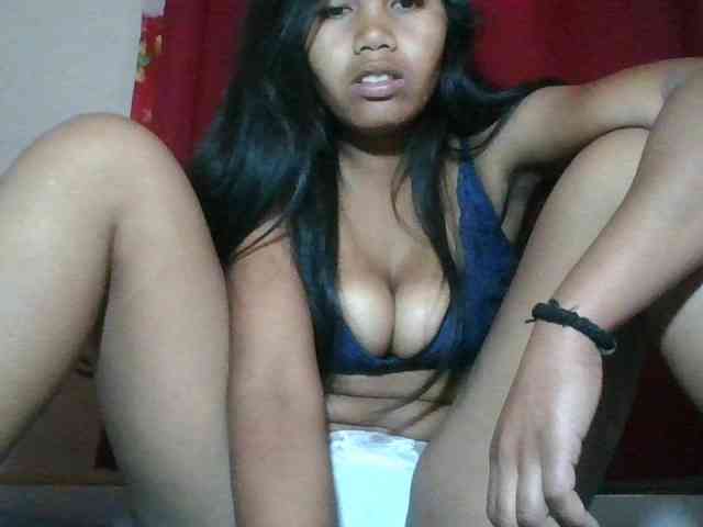 Keziah34 webcam