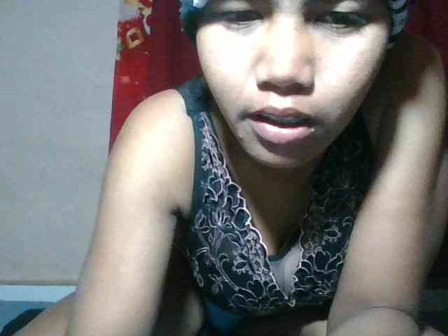 Keziah34 webcam