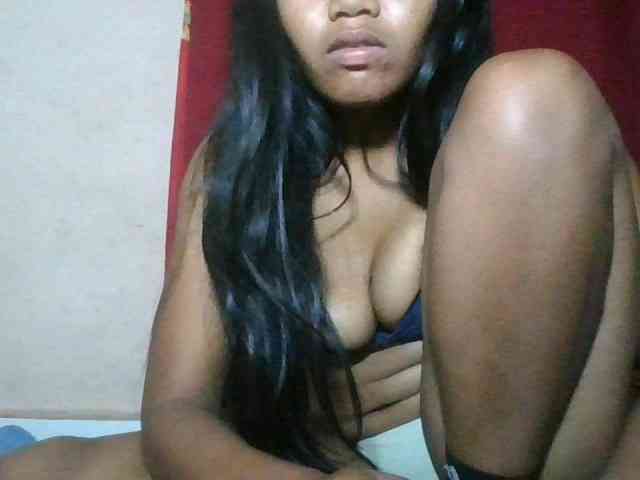 Keziah34 webcam