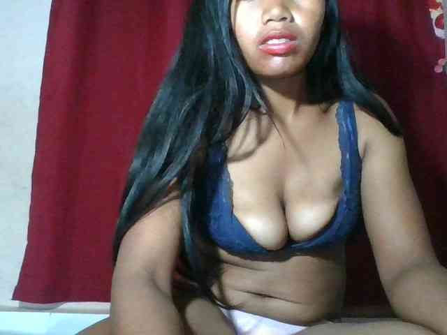 Keziah34 webcam
