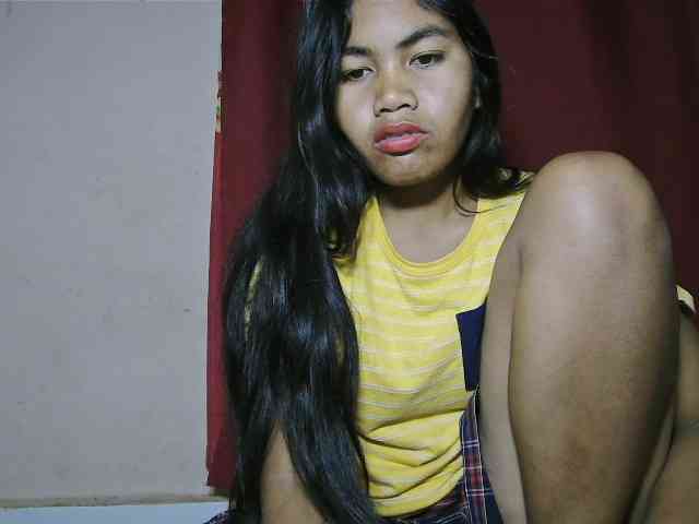 Keziah34 webcam