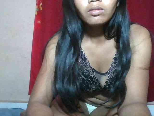 Keziah34 webcam
