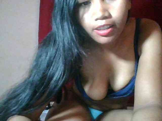 Keziah34 webcam