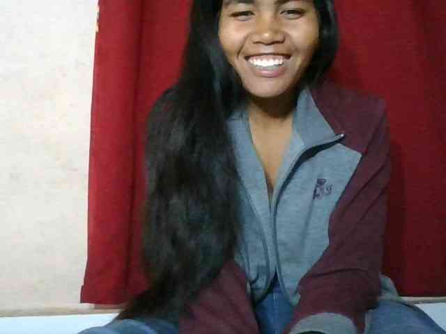 Keziah34 webcam