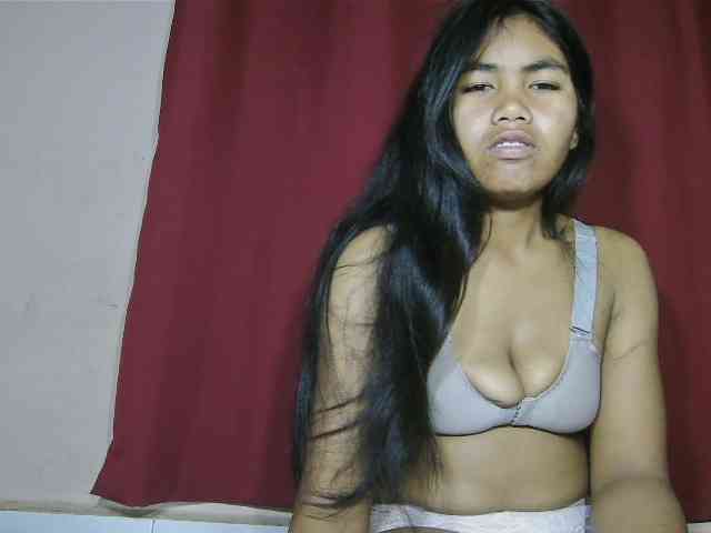 Keziah34 webcam