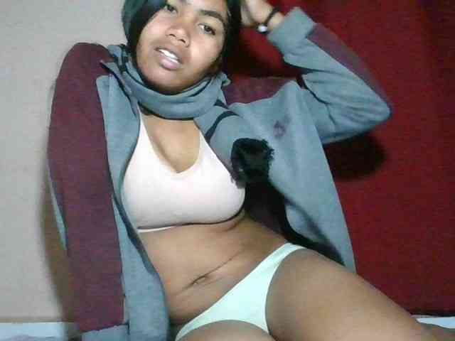 Keziah34 webcam