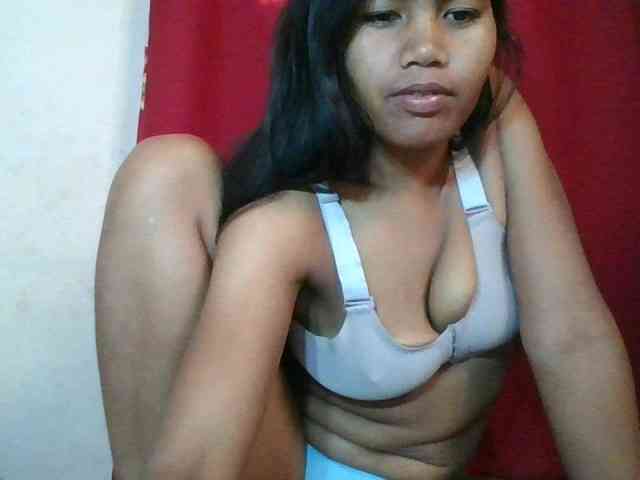 Keziah34 webcam