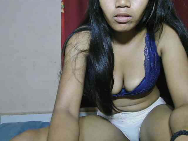 Keziah34 webcam
