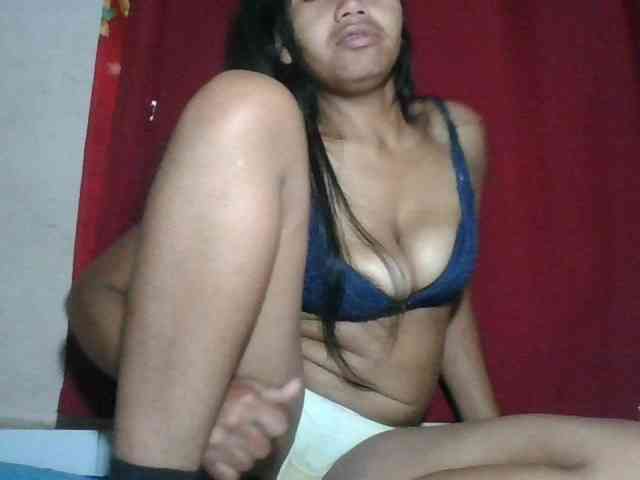 Keziah34 webcam