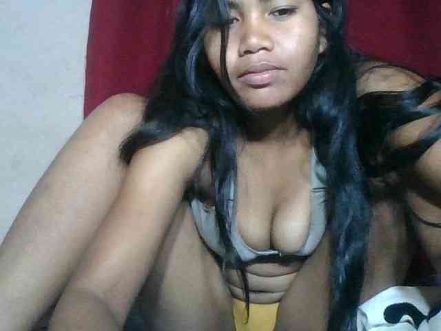 Keziah34 webcam