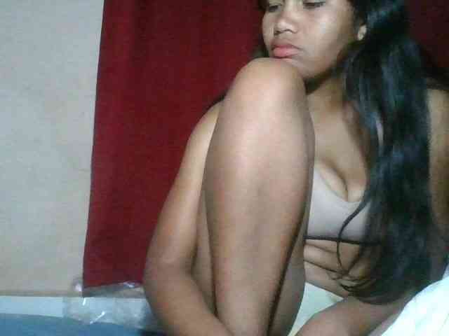Keziah34 webcam