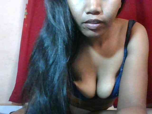 Keziah34 webcam