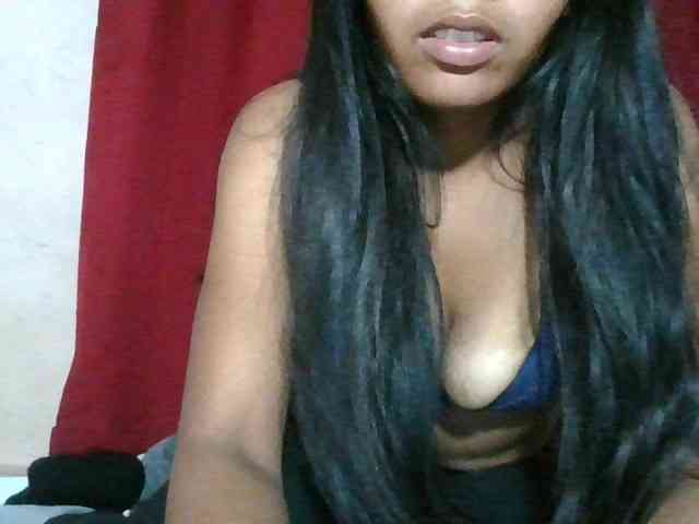 Keziah34 webcam