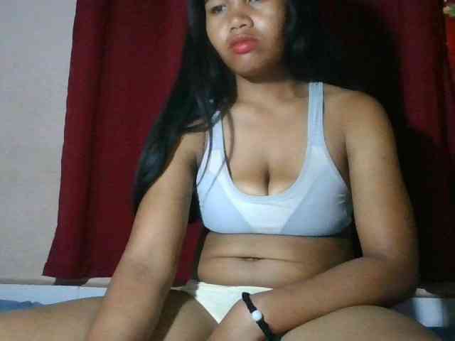 Keziah34 webcam