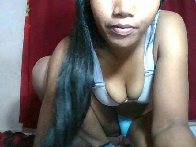 Keziah34 webcam