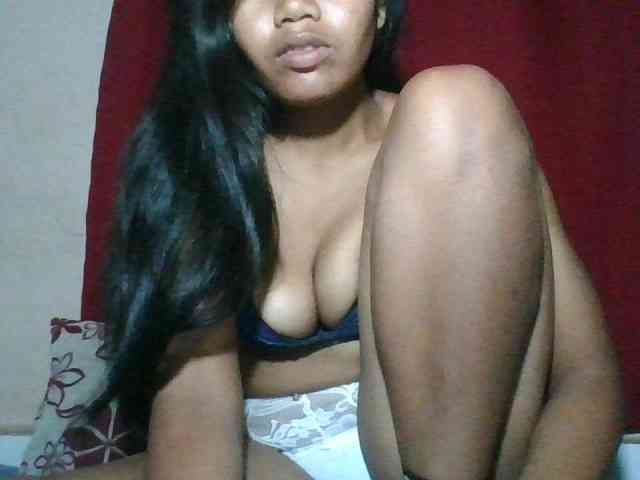 Keziah34 webcam