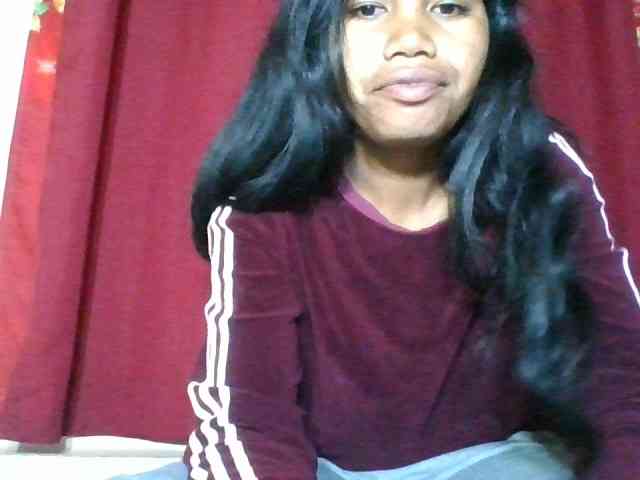 Keziah34 webcam