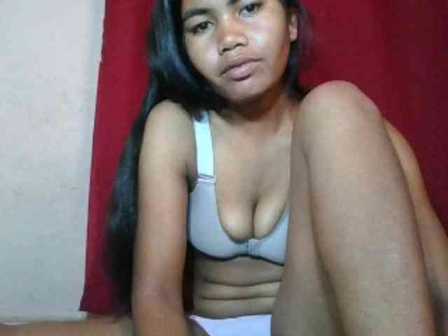 Keziah34 webcam