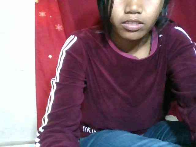 Keziah34 webcam