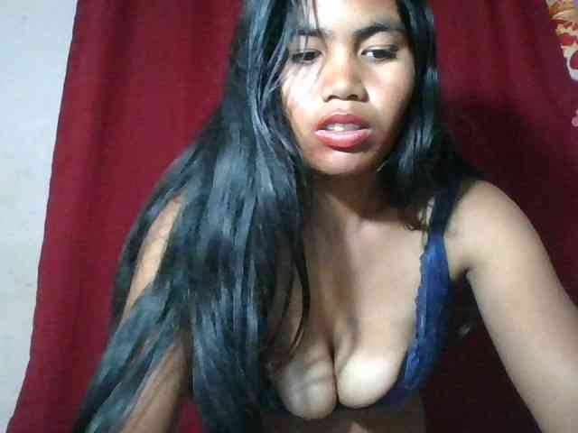 Keziah34 webcam