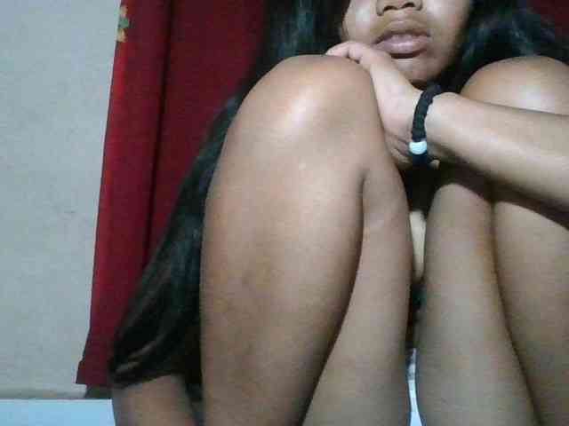 Keziah34 webcam