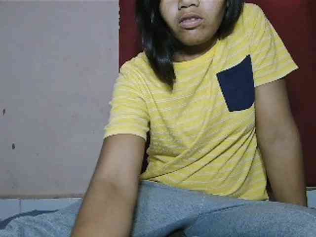 Keziah34 webcam