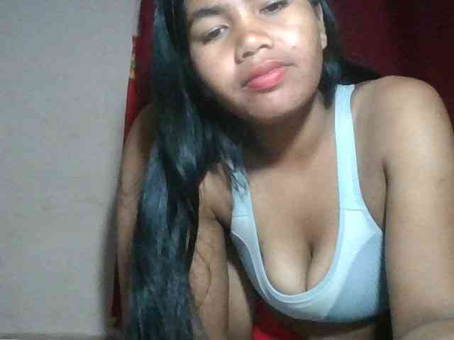 Keziah34 webcam